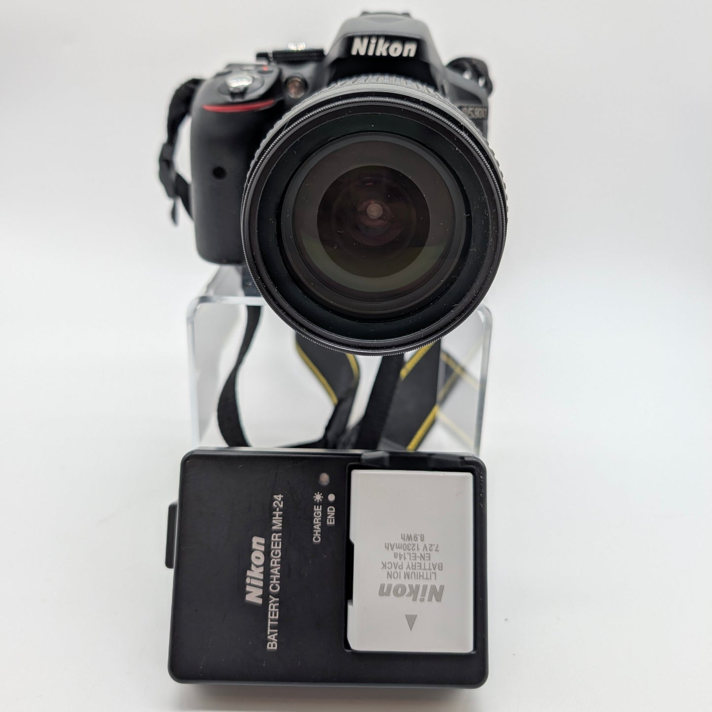 Nikon D5300 24.2MP Digital Camera 15626 Shutter Count