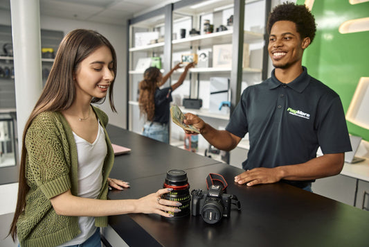 Sell Camera Gear for Cash in Brampton, Ontario