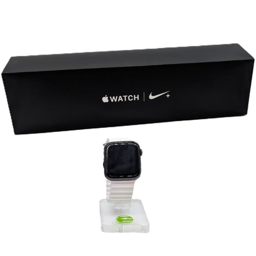 GPS Only Apple Watch Series 4 44MM Space Gray Aluminum White Nike Sport Band