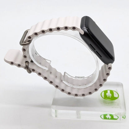 GPS Only Apple Watch Series 4 44MM Space Gray Aluminum White Nike Sport Band