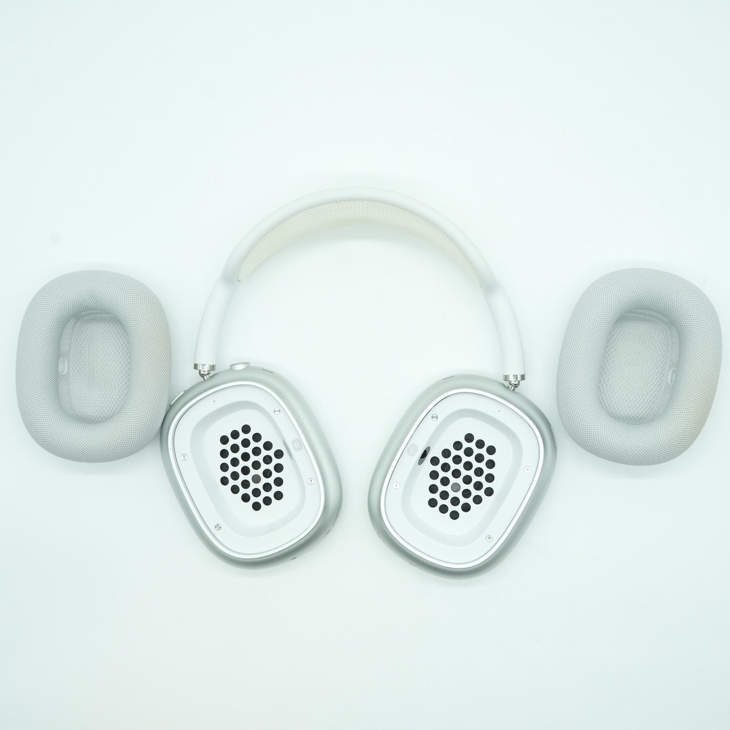 Apple AirPods Max Wireless Over-Ear Headphones Silver MGYJ3AM/A