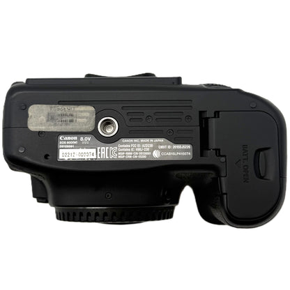 Canon EOS 80D 24.2 MP Digital SLR  Camera 6732 Shutter Count